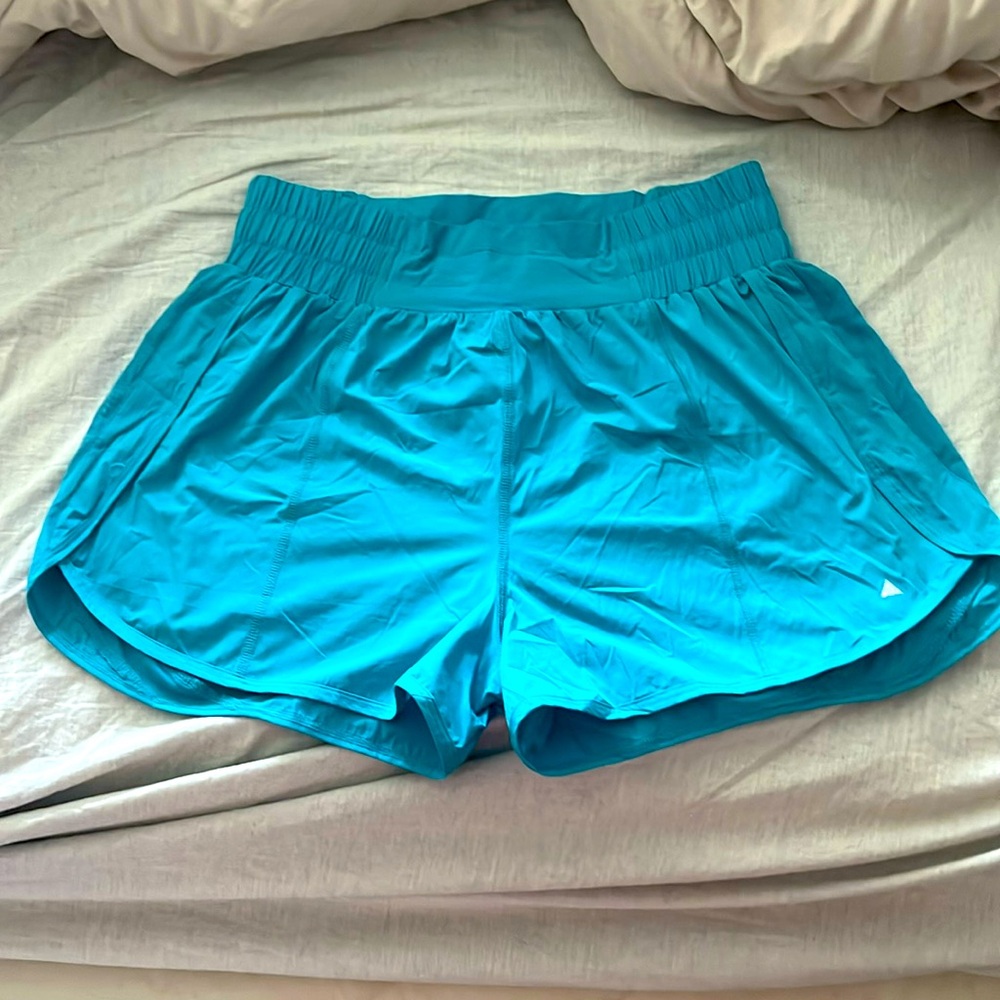 Vitality/Balance running shorts